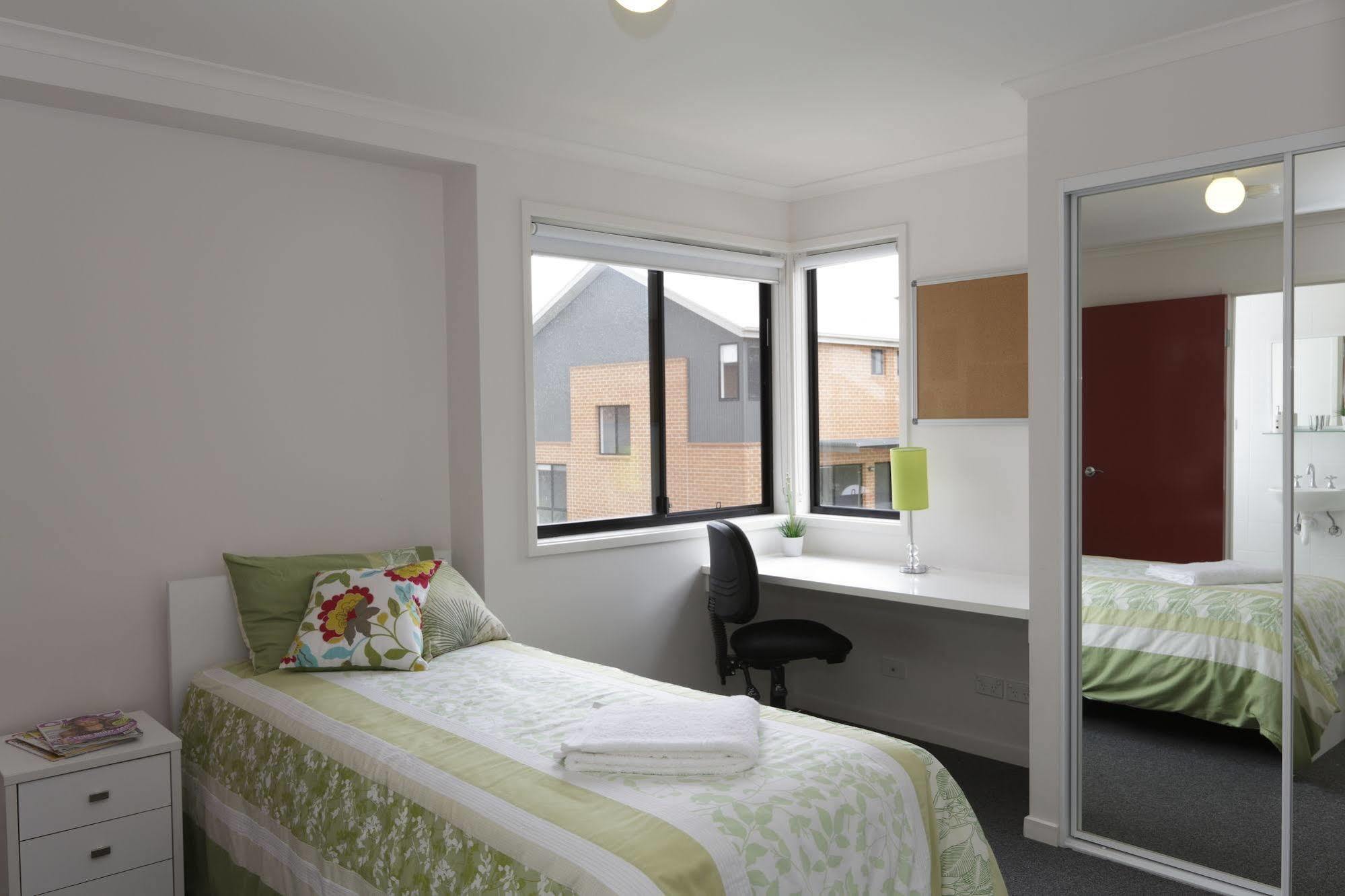 Macquarie University Village Sidney Dış mekan fotoğraf